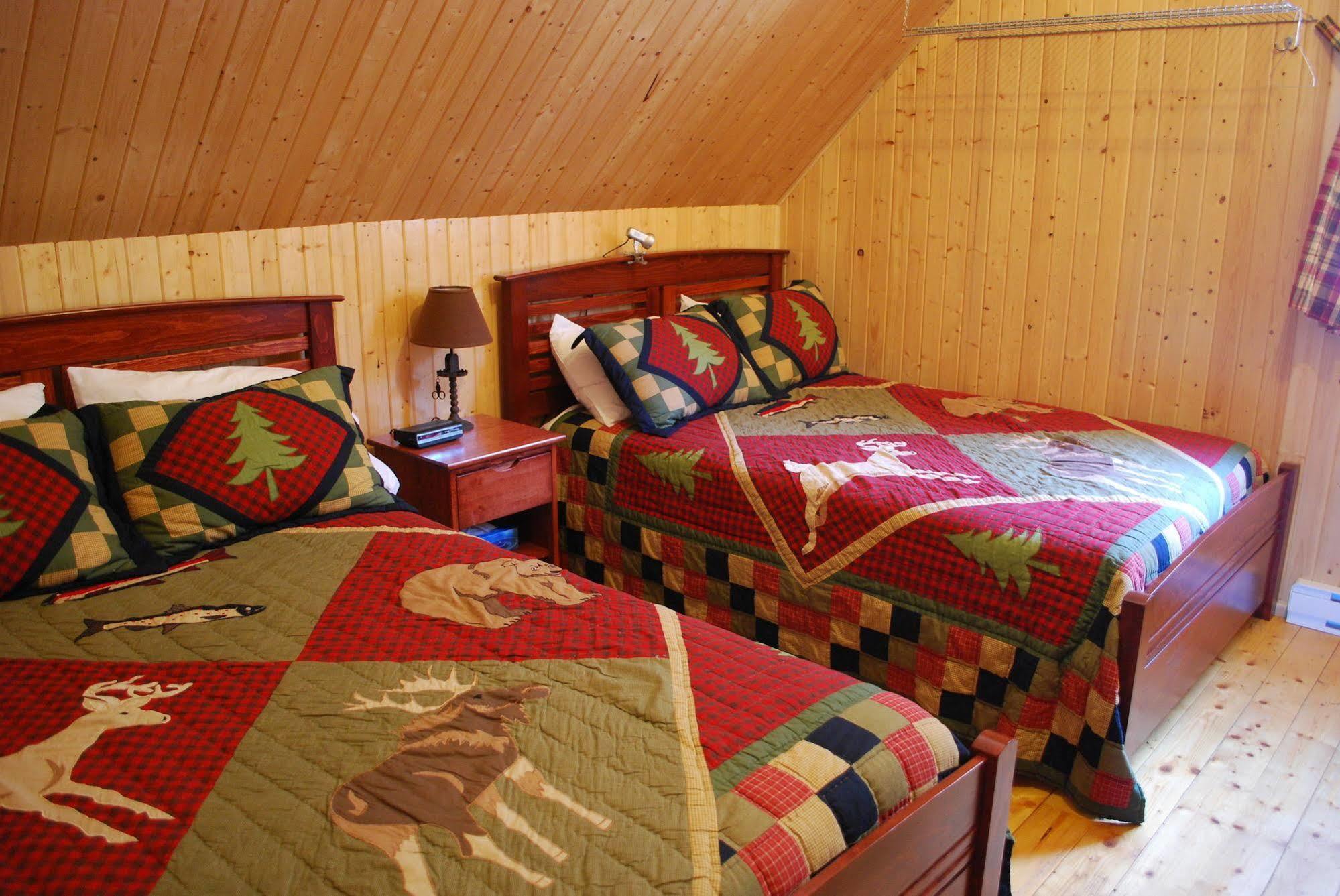 Auberge De La Riviere Matapedia - Matapedia River Lodge Routhierville Exterior photo